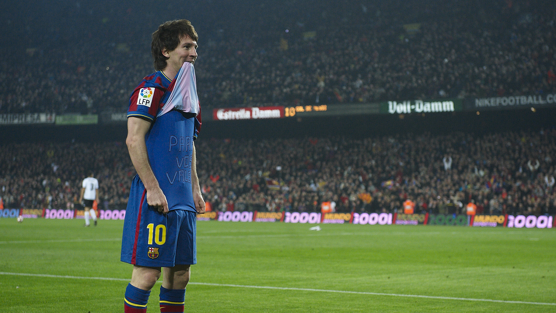 Lionel Messi Valencia La Liga 2010