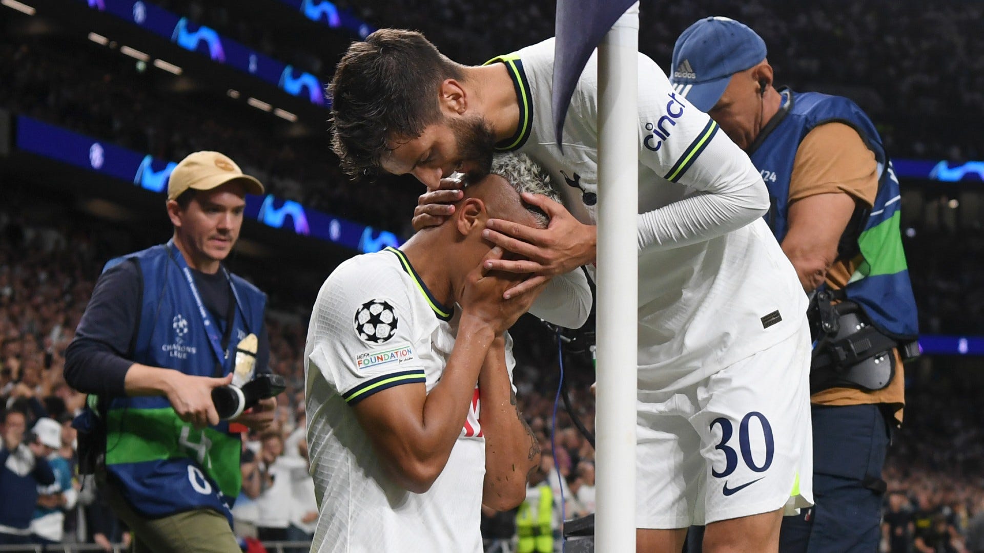 Tottenham 2-0 Marseille: Richarlison brace powers Spurs to Champions League  home win - Cartilage Free Captain