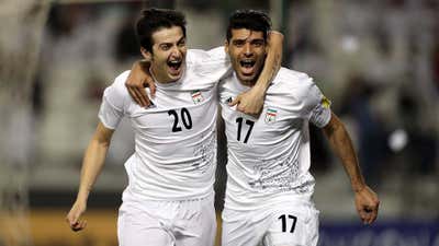 ardar Azmoun (L) and Mehdi Taremi of Iran.jpg