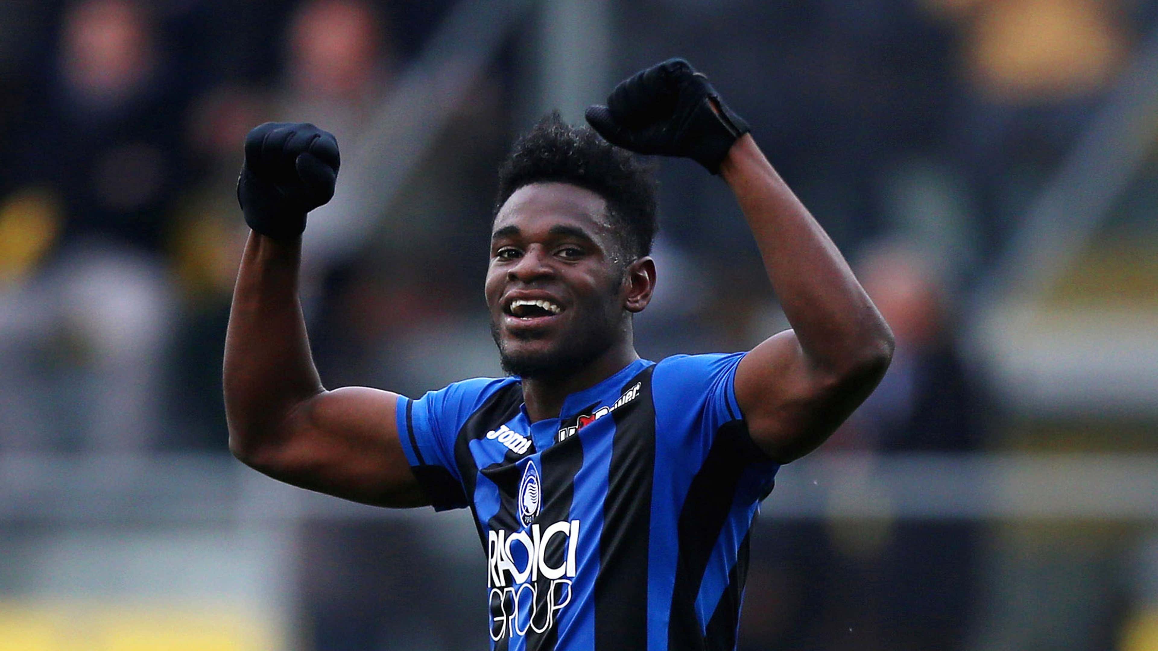 Who is Duvan Zapata? Atalanta's Colombian scoring sensation with 14 goals  in eight games | Goal.com