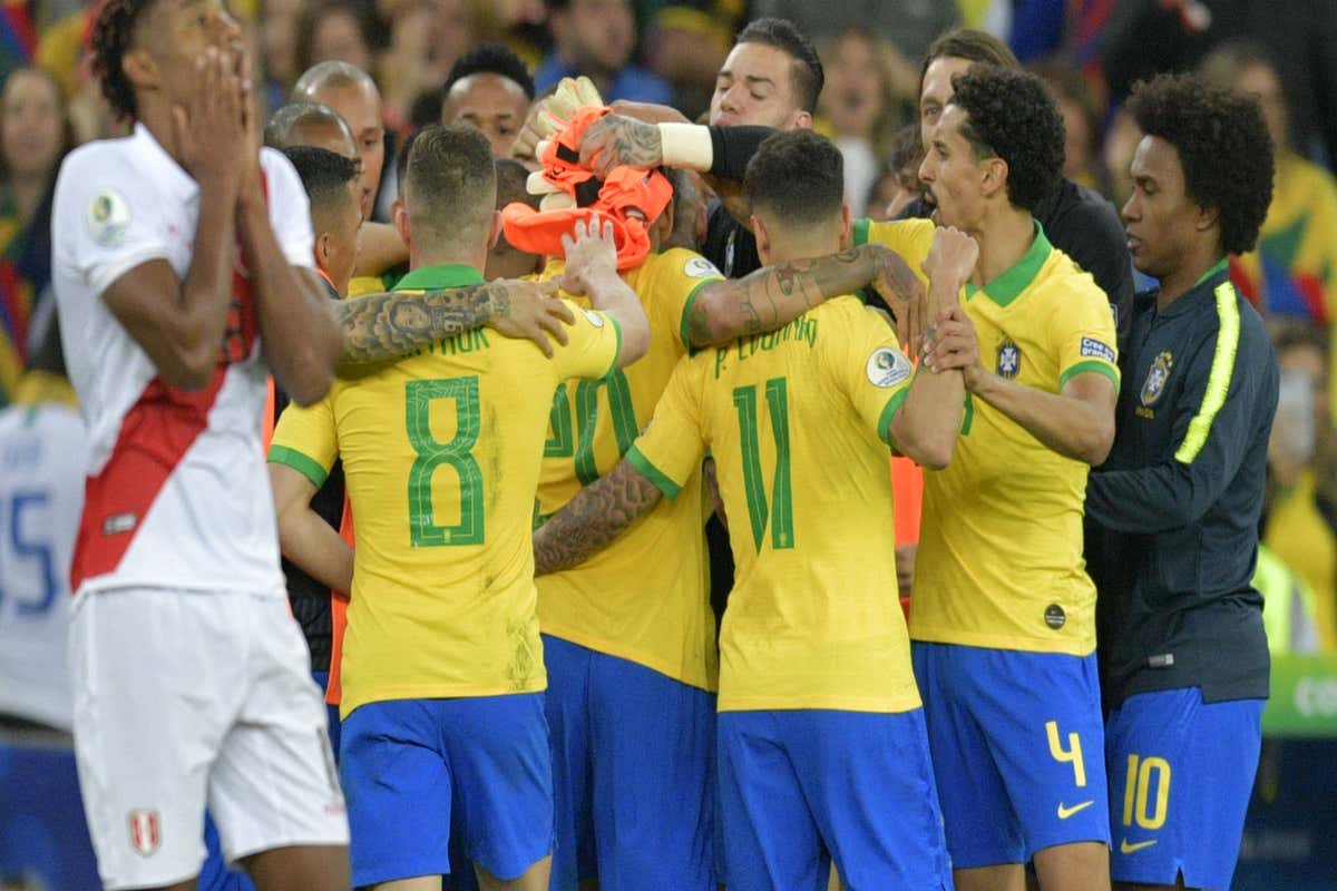 ضد كولومبيا البرازيل البرازيل ضد