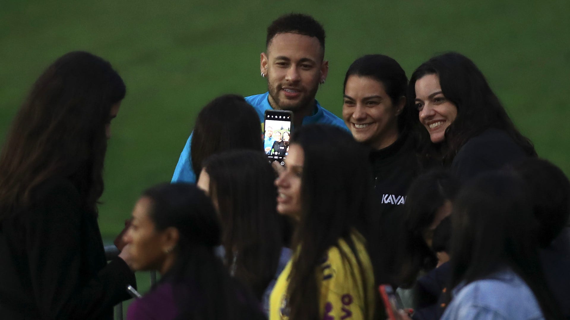 Neymar and fans