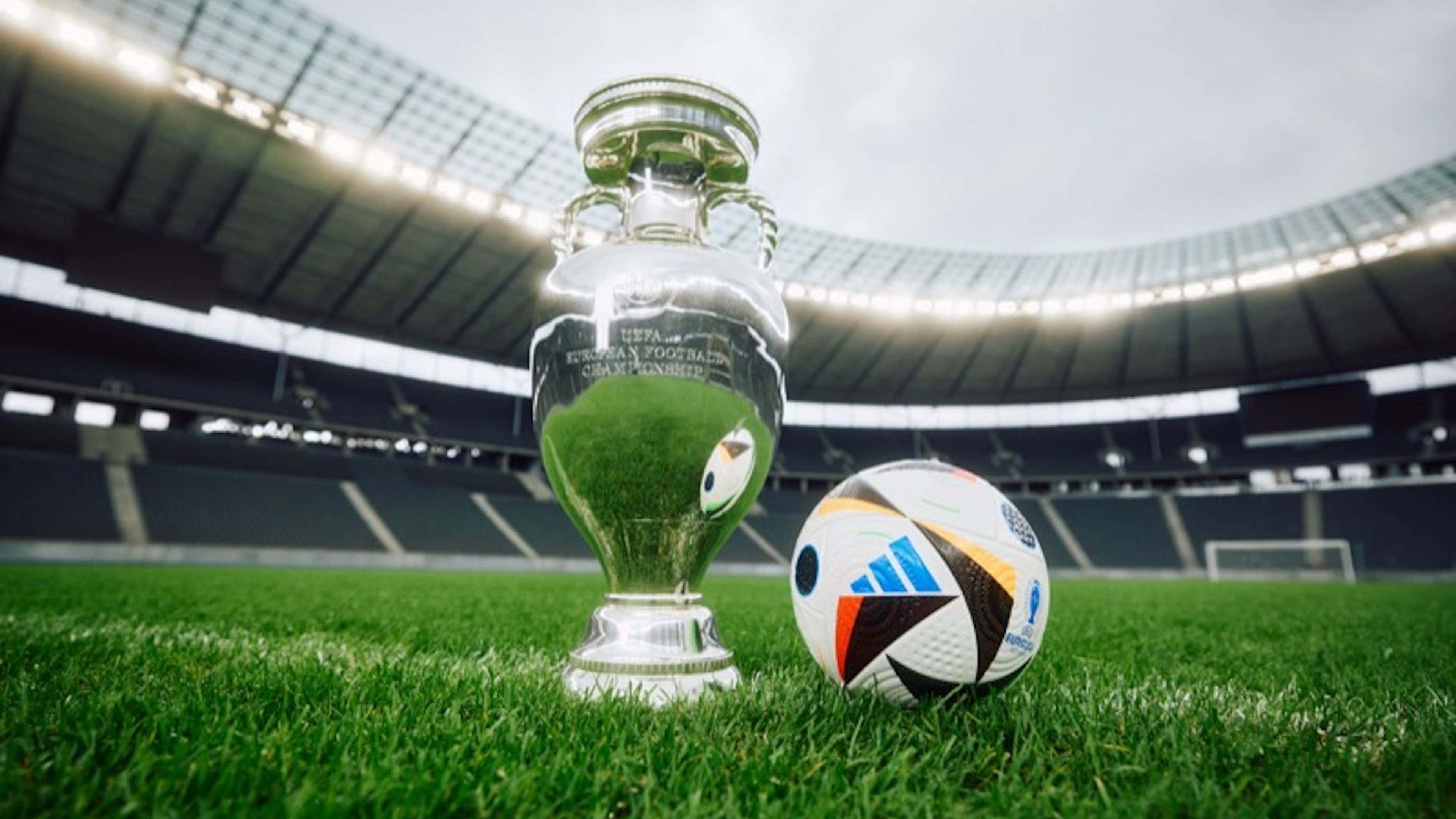 How adidas' FUSSBALLLIEBE Euro 2024 match ball will help VAR make offside  calls - explained