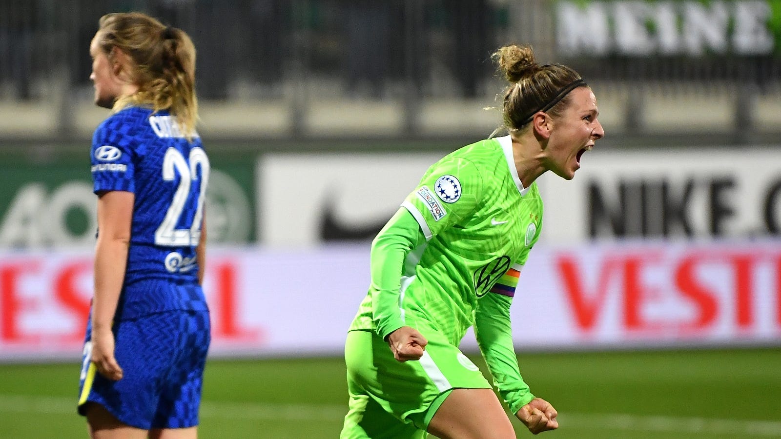 Svenja Huth Wolfsburg Women 2021-22