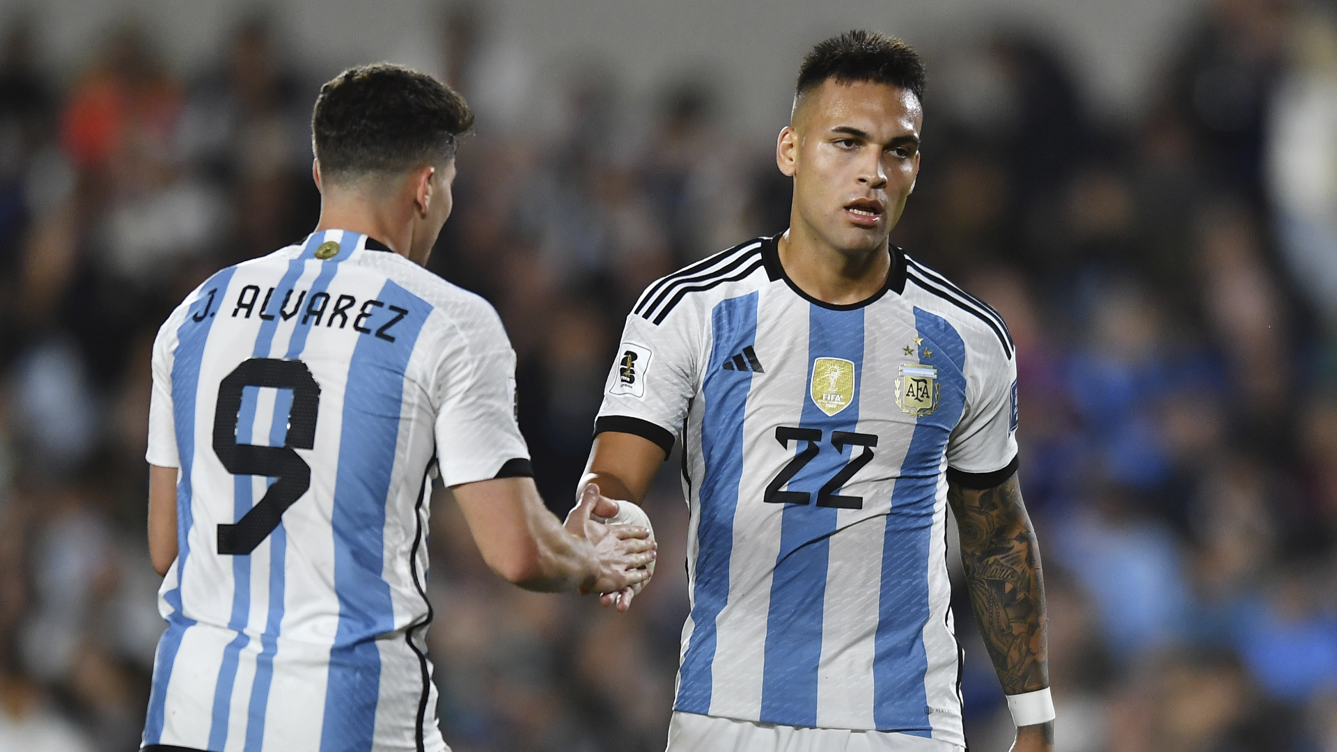 Lautaro x Álvarez: argentinos buscam entrar em seleta lista de