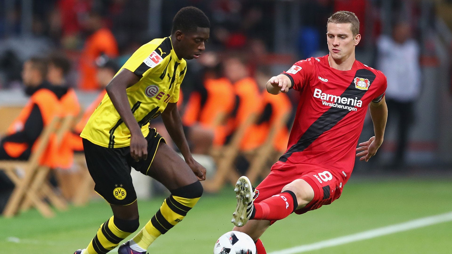 Ousmane Dembele(Borussia Dortmund) vs Lars Bender(Bayer Leverkusen)