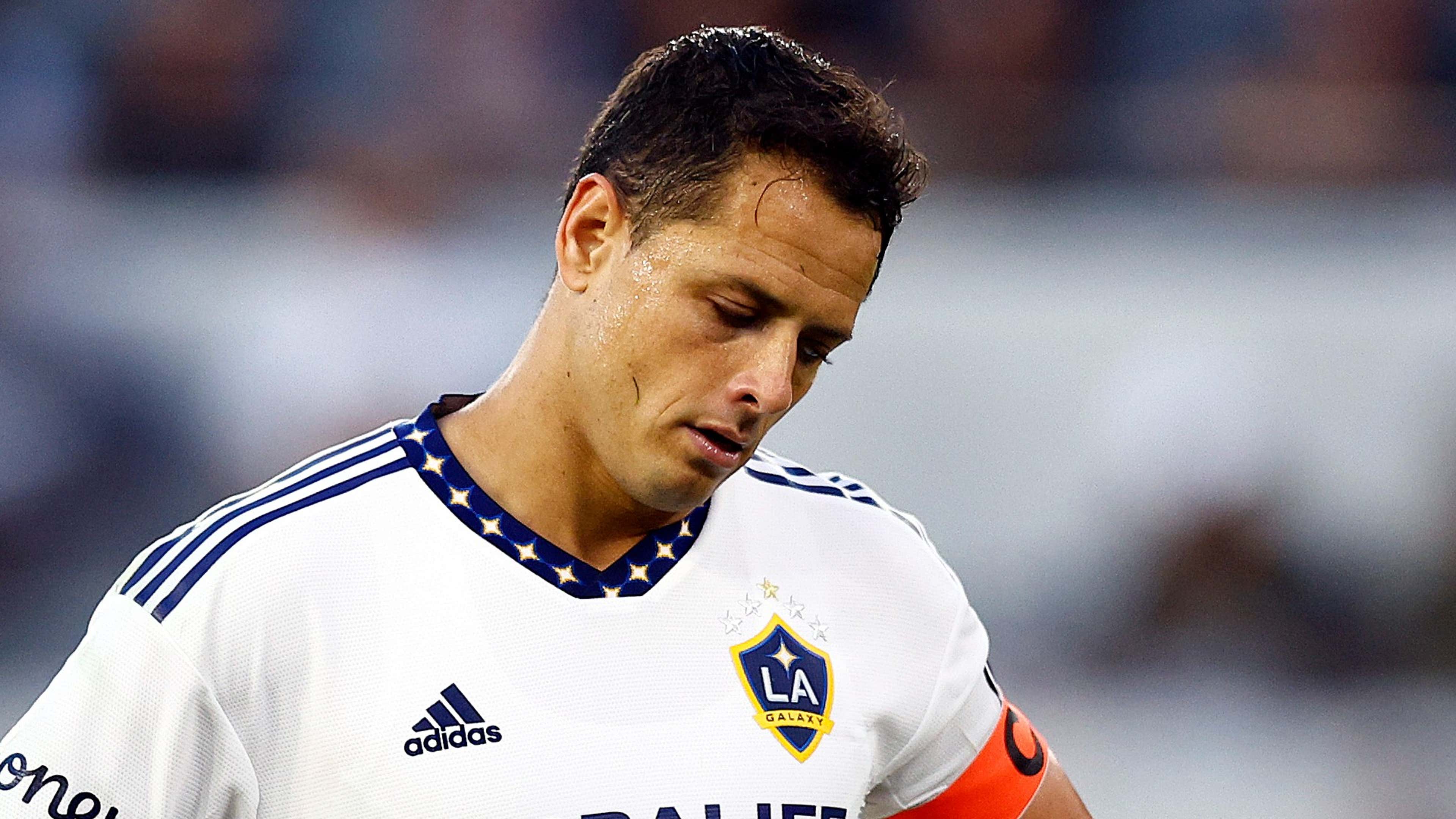 There's a time and a place' - Javier 'Chicharito' Hernandez scolded by LA  Galaxy coach for Twitch stream