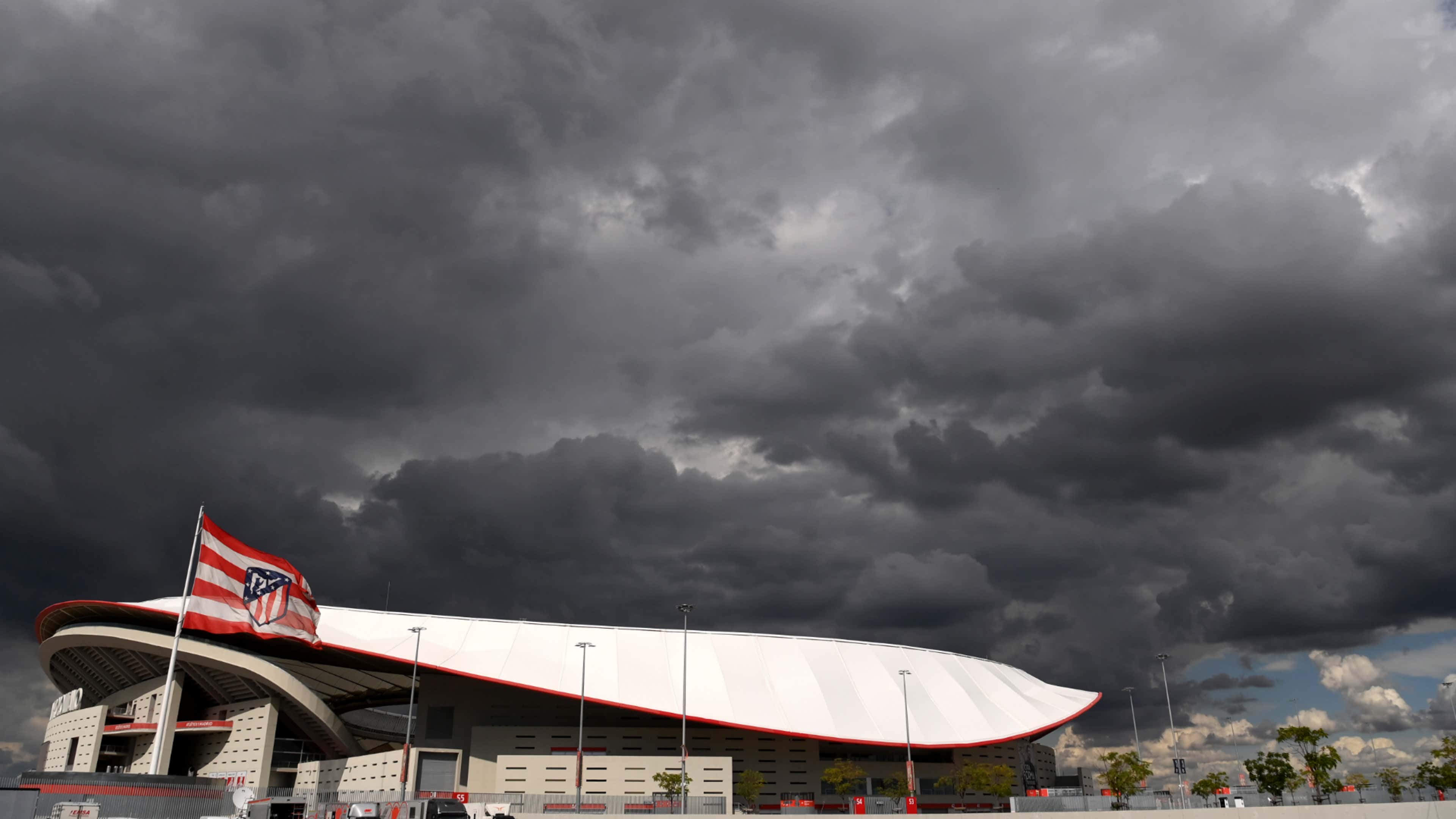 Wanda Metropolitano stormy 