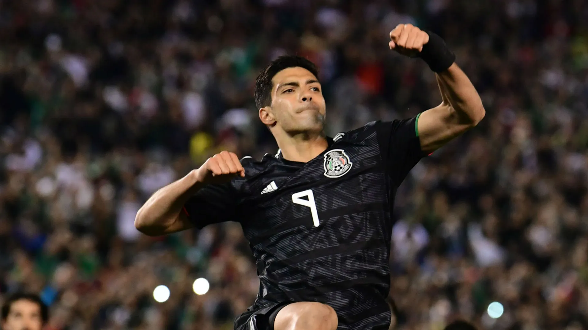 GOAL - Raul Jimenez in Wolves' new home kit for 2020-21 😍