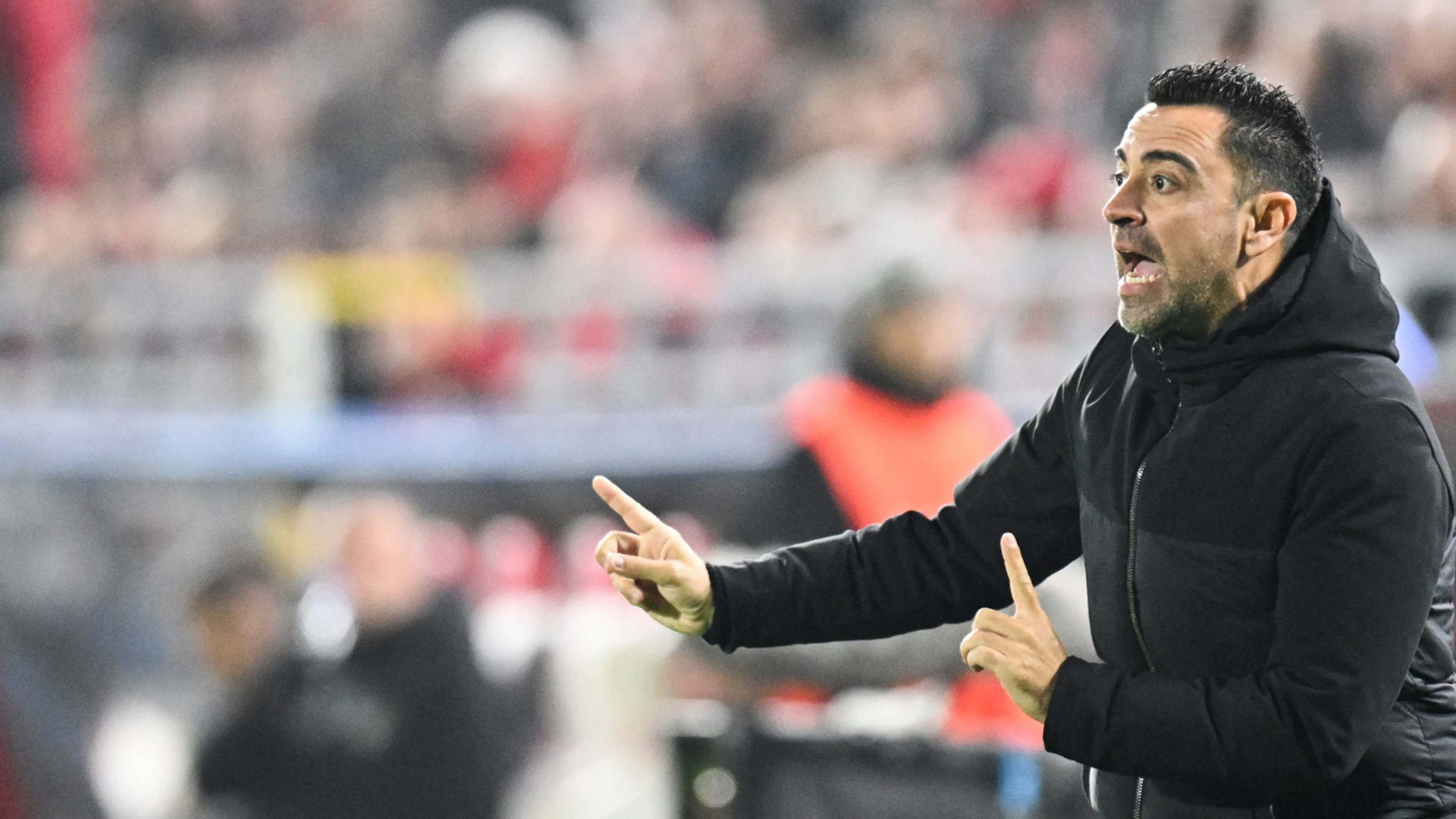 Xavi under pressure! Barcelona boss losing faith of players and backing of  club directors as Antwerp loss brings up fourth defeat in nine games |  Goal.com UK