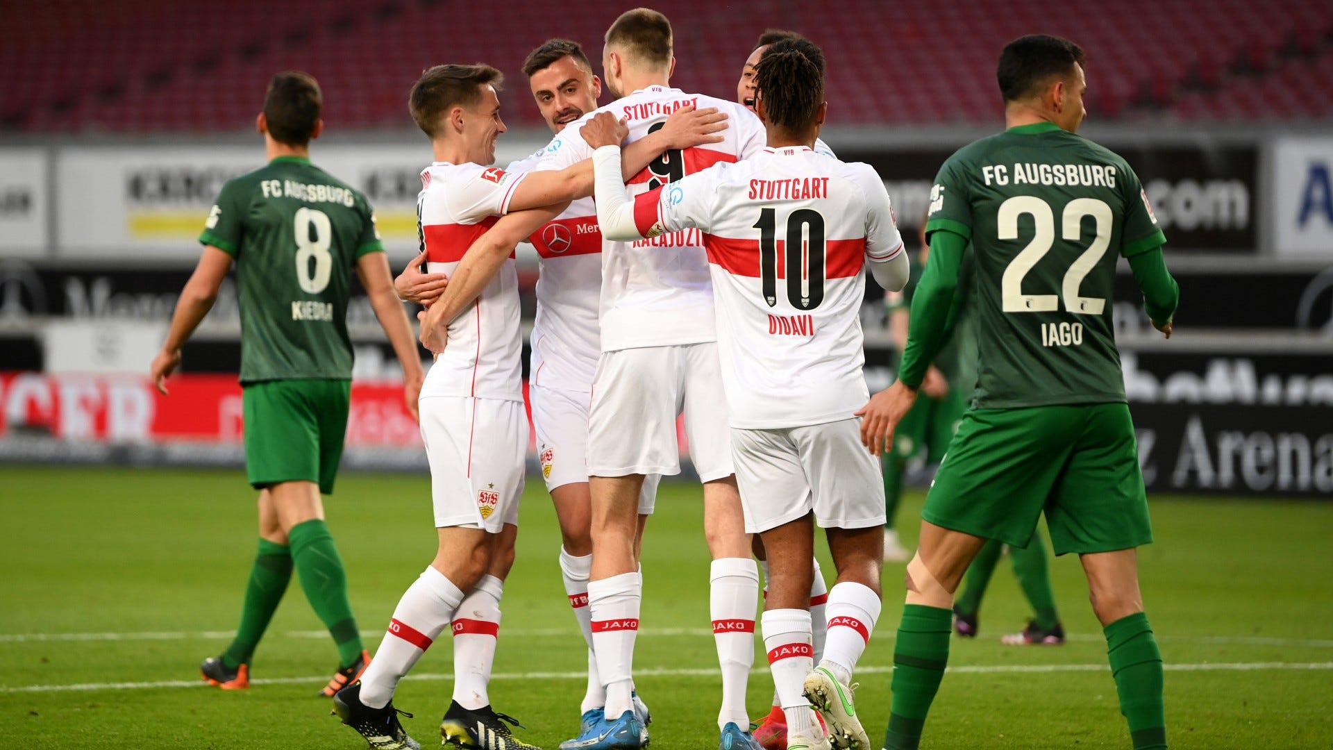 VfB Stuttgart schlägt Augsburg mit 21