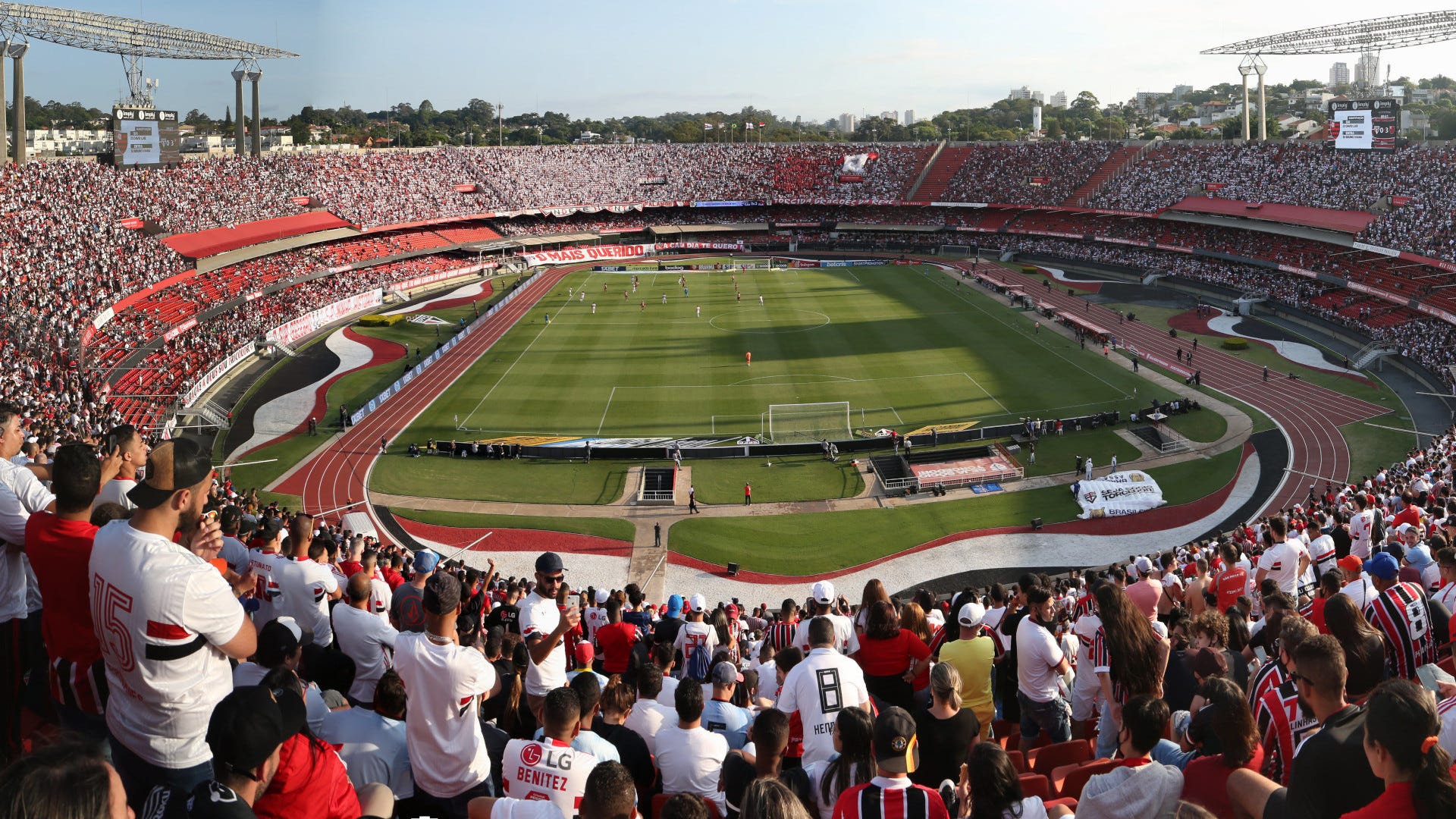 Torcida do São Paulo no Estádio do Morumbi, 2021