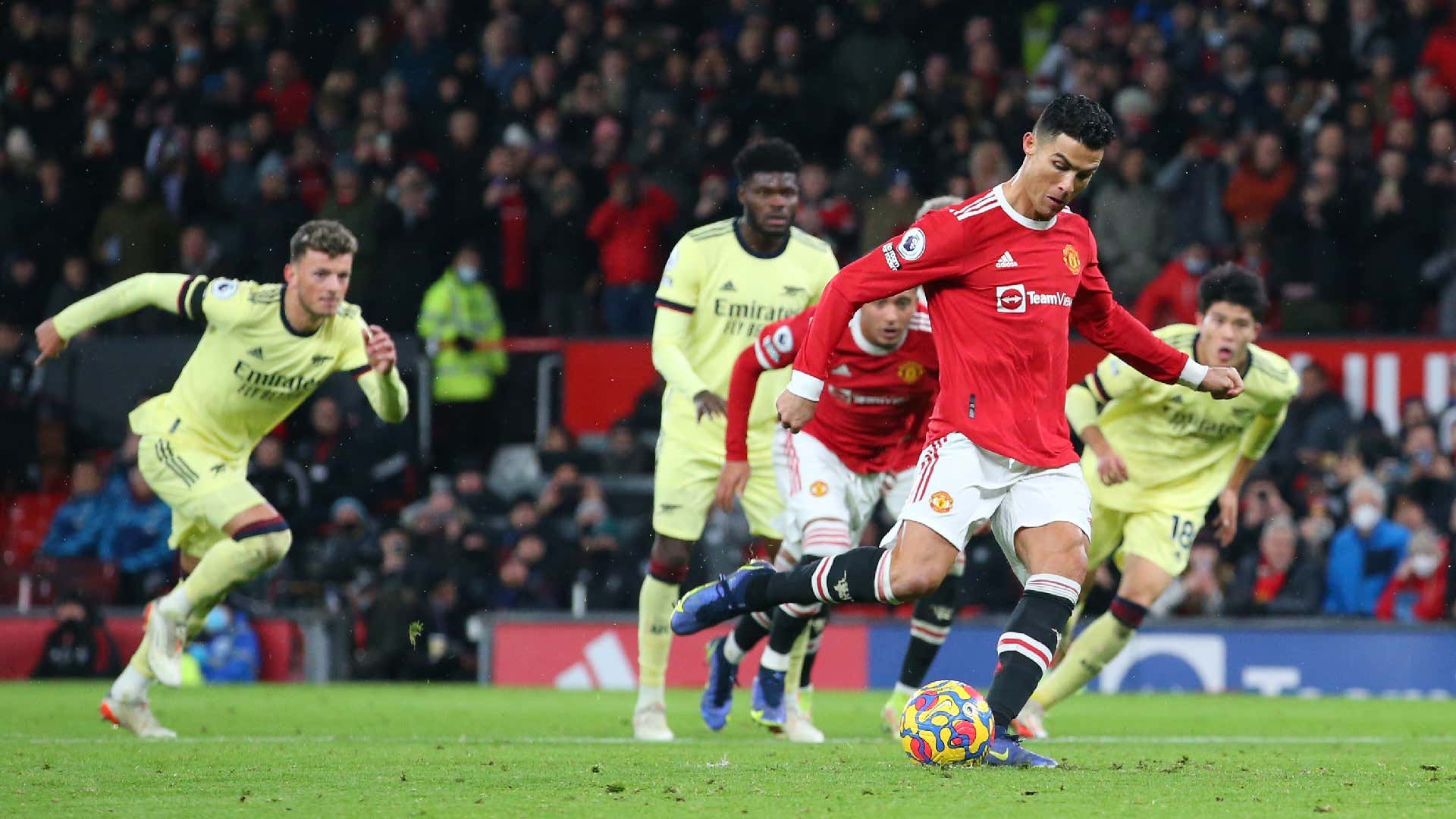 Ronaldo penalty Arsenal Manchester United
