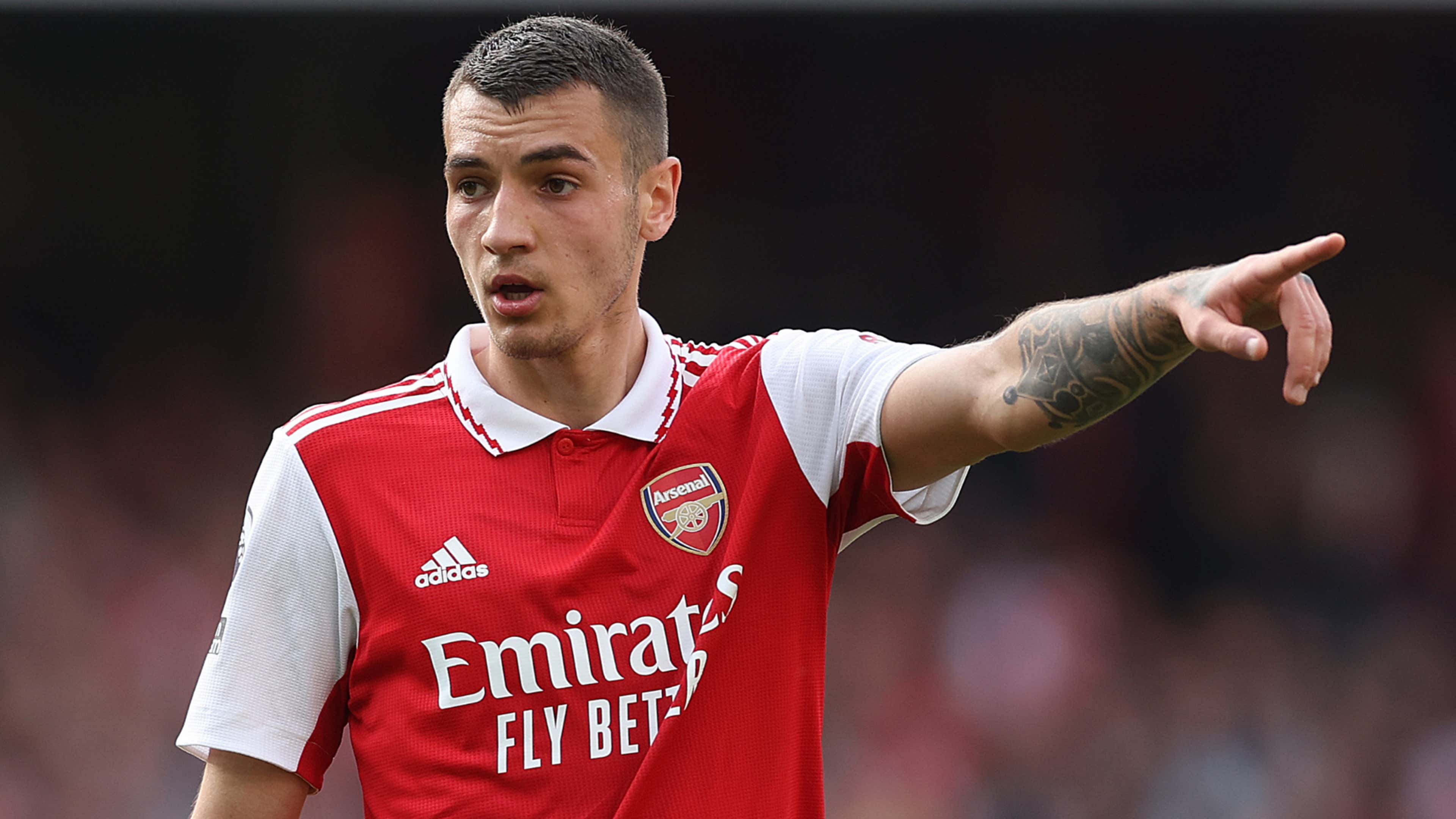 AC Milan lining up move to sign Arsenal defender Jakub Kiwior in January - just a year after arriving in north London | Goal.com Singapore
