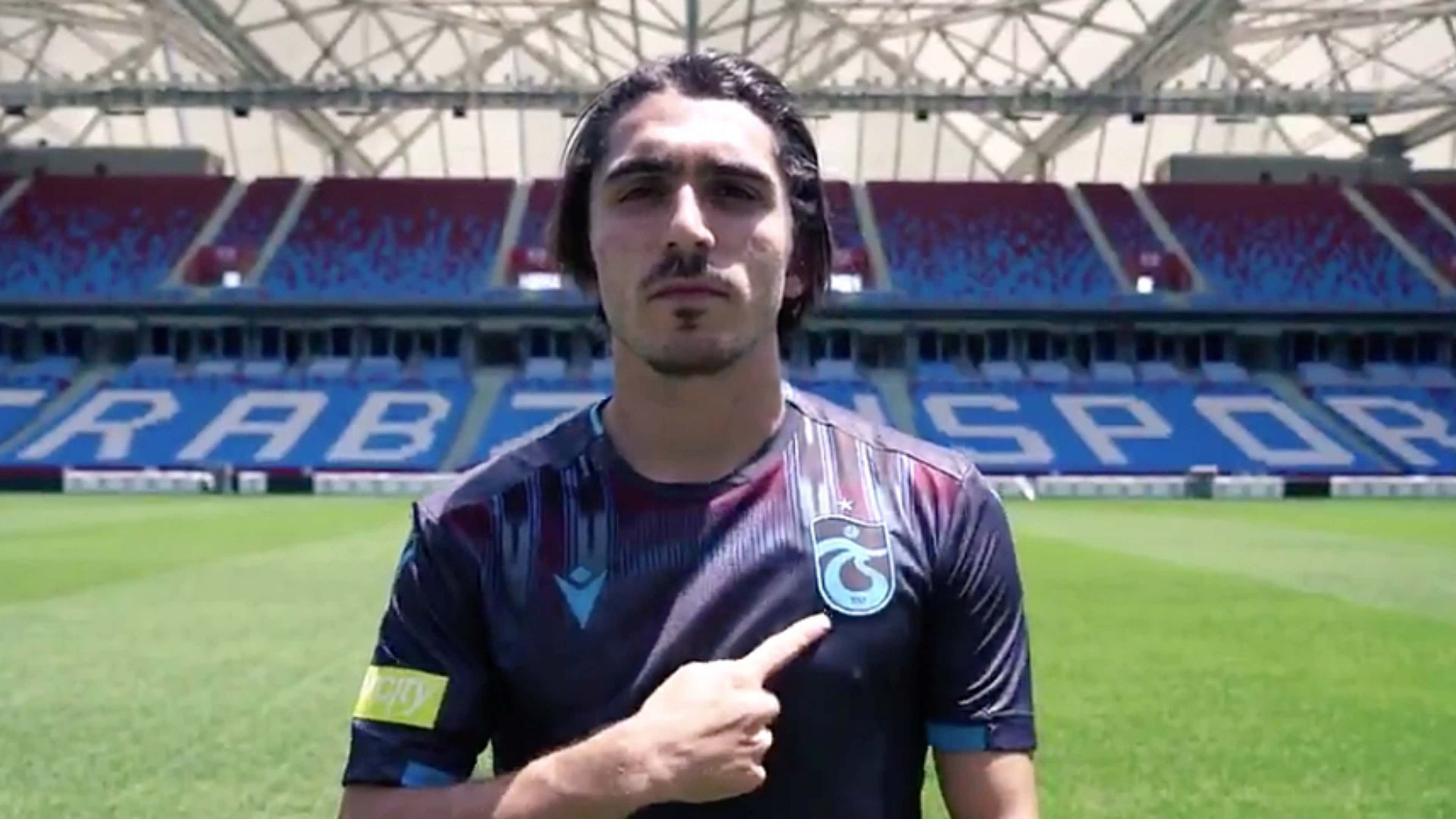 Abdulkadir Omur Trabzonspor third kit