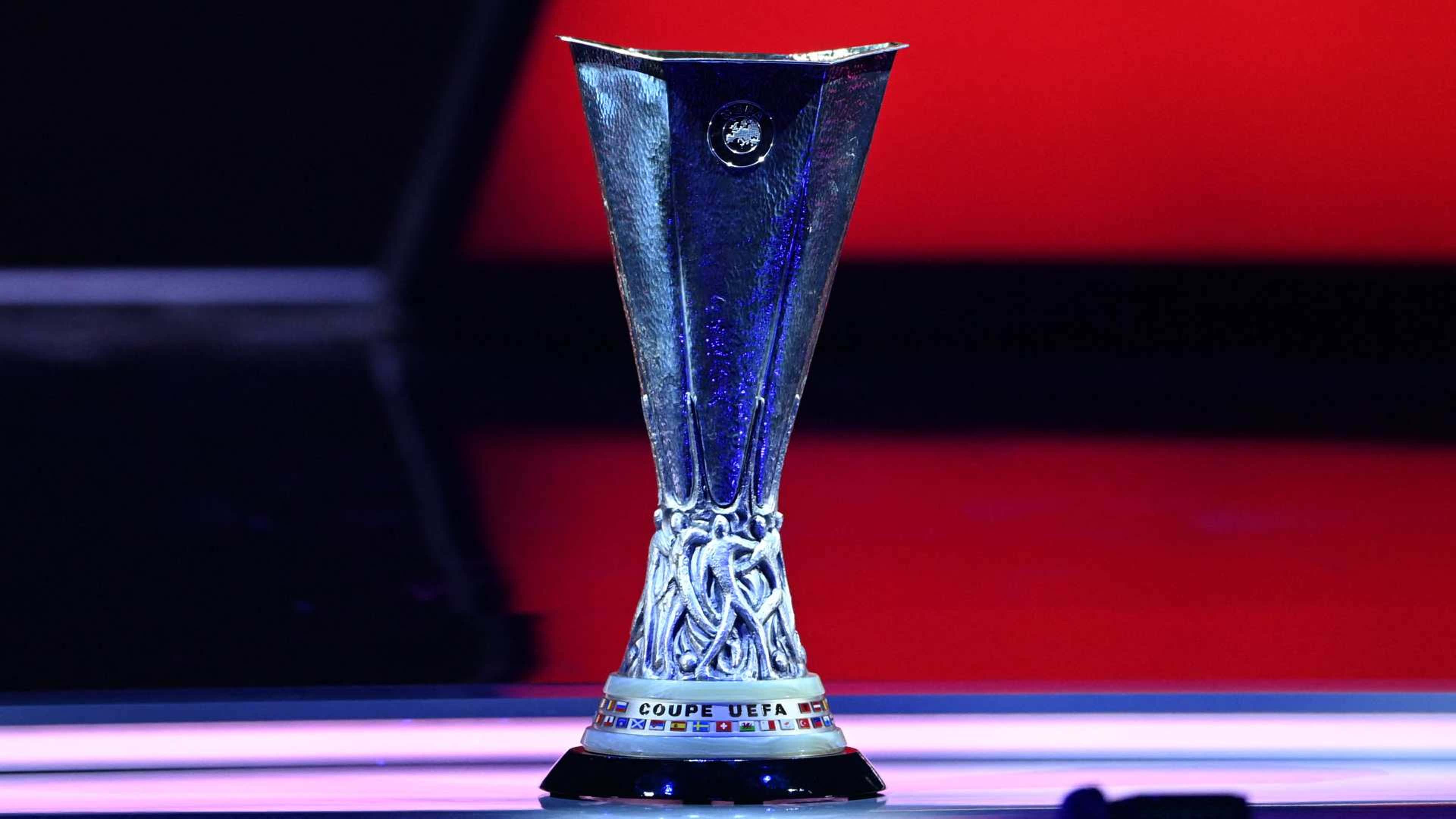 Op grote schaal opmerking Isaac Champions League & Europa League quarter-final draws LIVE: Real Madrid,  Chelsea, Man Utd & more learn opponents | Goal.com US