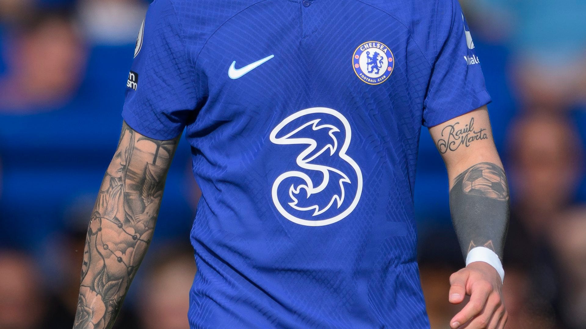 Chelsea to unveil sponsor-less 2023-24 home shirt as search continues lucrative deal | Goal.com