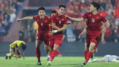 Nguyen Tien Linh Nguyen Thanh Binh Nguyen Hoang Duc U23 Vietnam U23 Malaysia SEA Games 31 Semifinal 2022