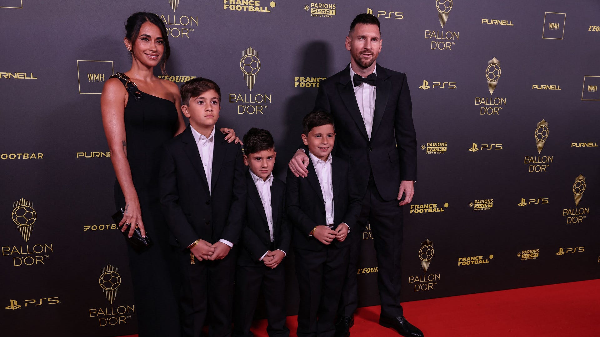 Antonela Roccuzzo Dons Louis Vuitton for Ballon D'Or With Lionel Messi – WWD