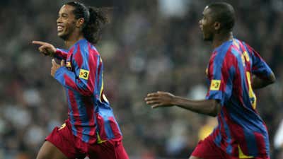 Ronaldinho-Barcelona-Real-Madrid-2005