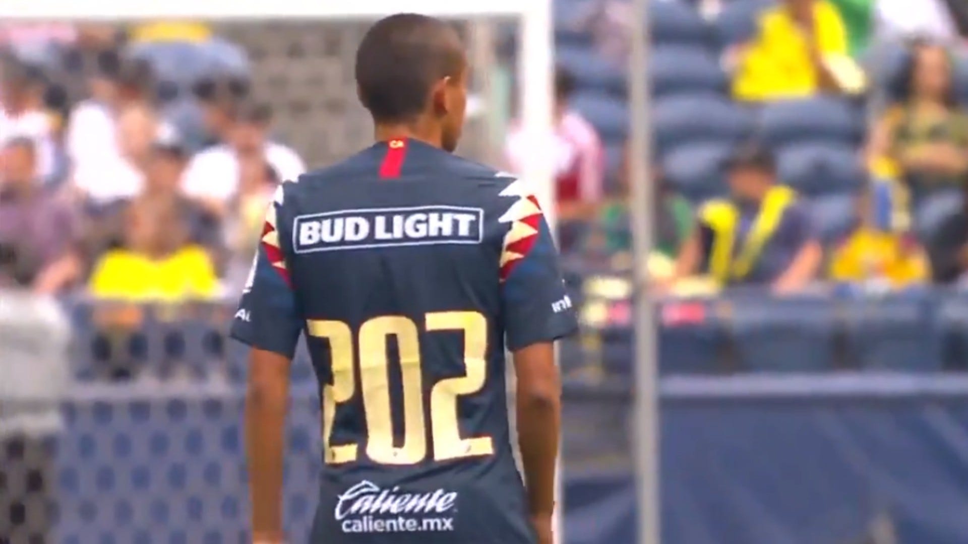 Amistosos de Boca y River: ¿Por qué los jugadores América Chivas usan números tan grandes en sus camisetas? | Goal.com Espana