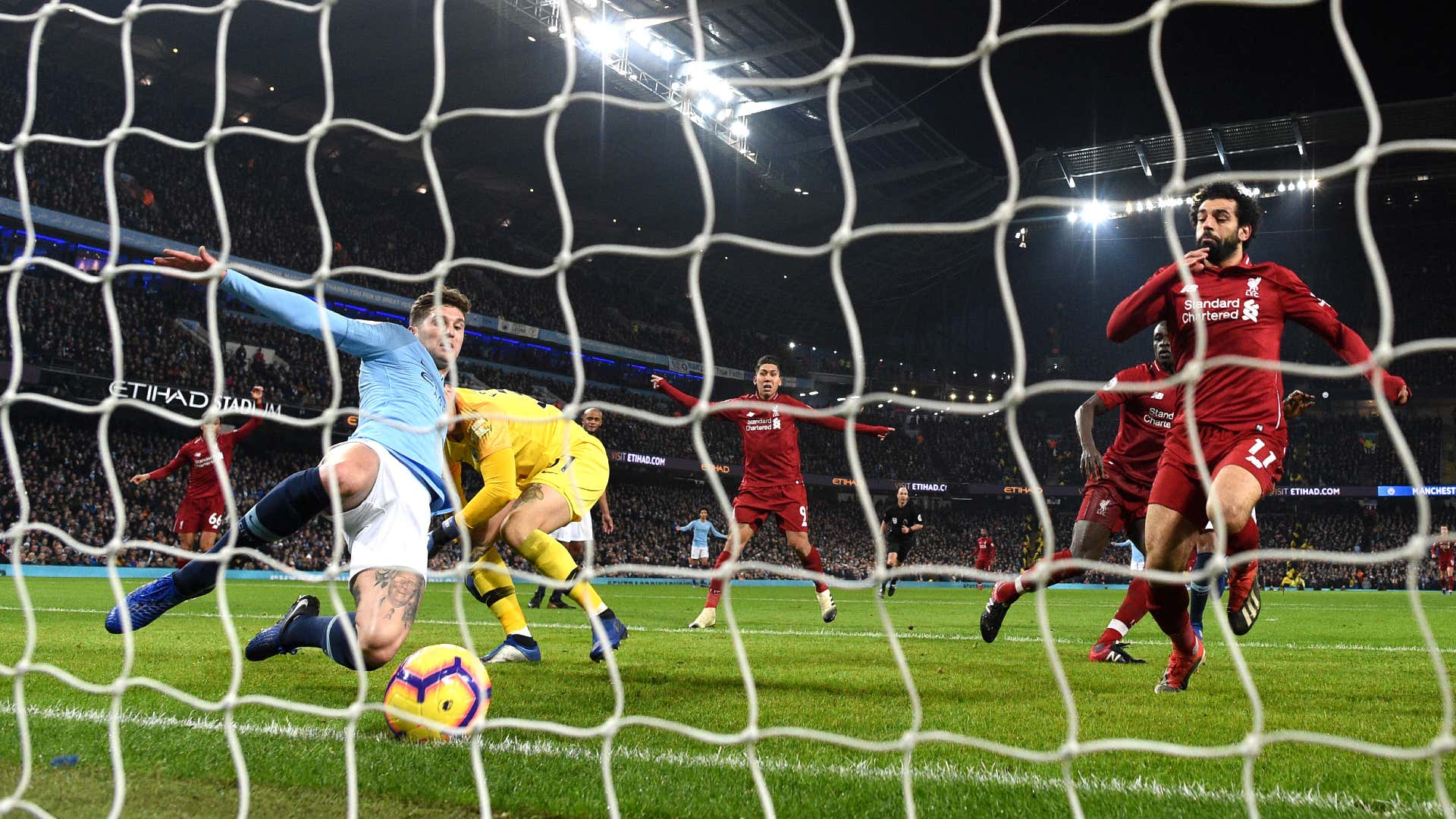 John Stones goal-line clearance - Manchester City vs Liverpool 2018-19