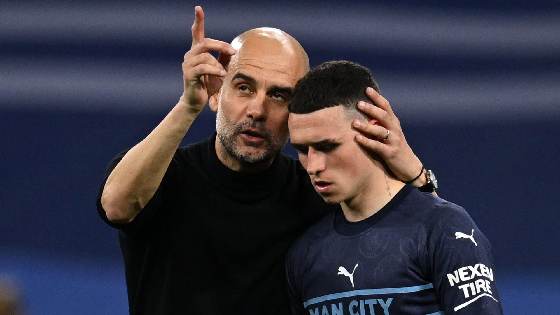 Pep Guardiola Phil Foden Manchester City 2021-22