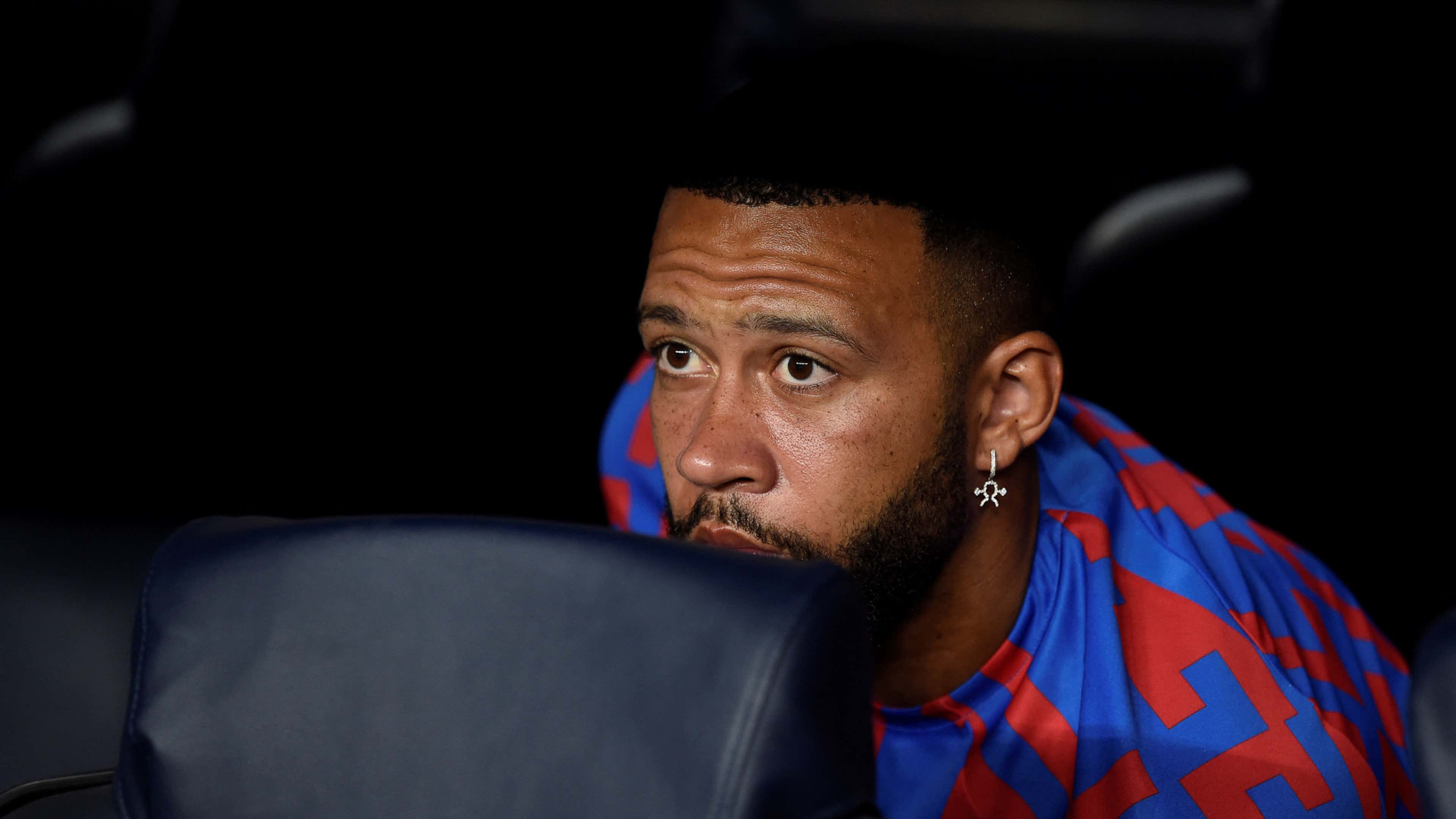 Memphis Depay is close to signing for FC Barcelona