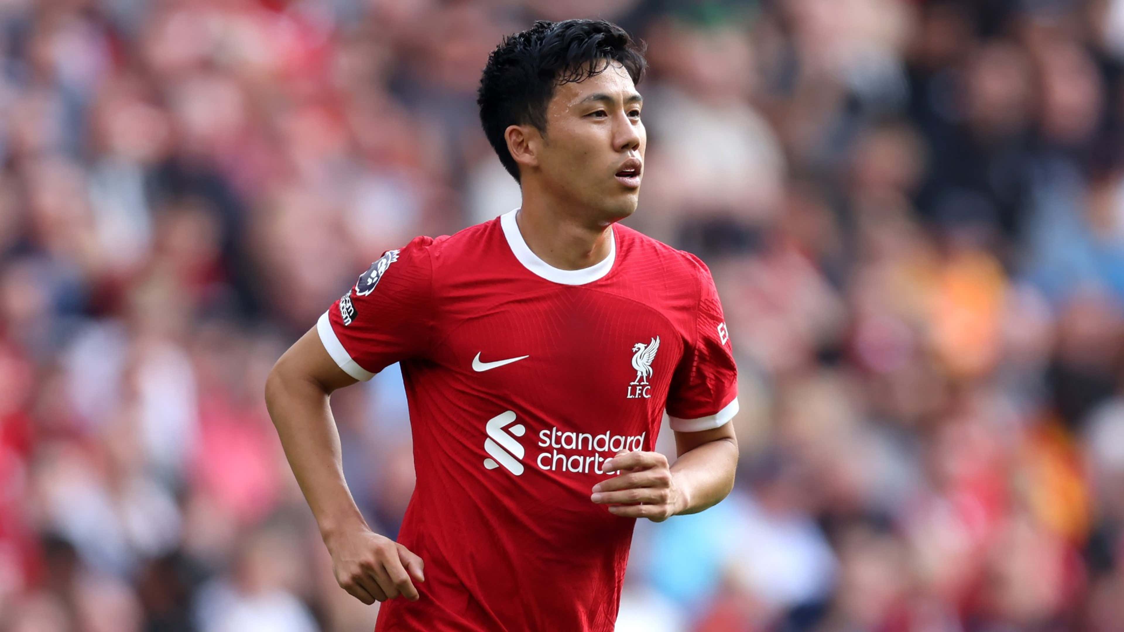 Liverpool midfielder Wataru Endō praised Alisson's incredible shot-stopping abilities. (Credit: Getty Images)