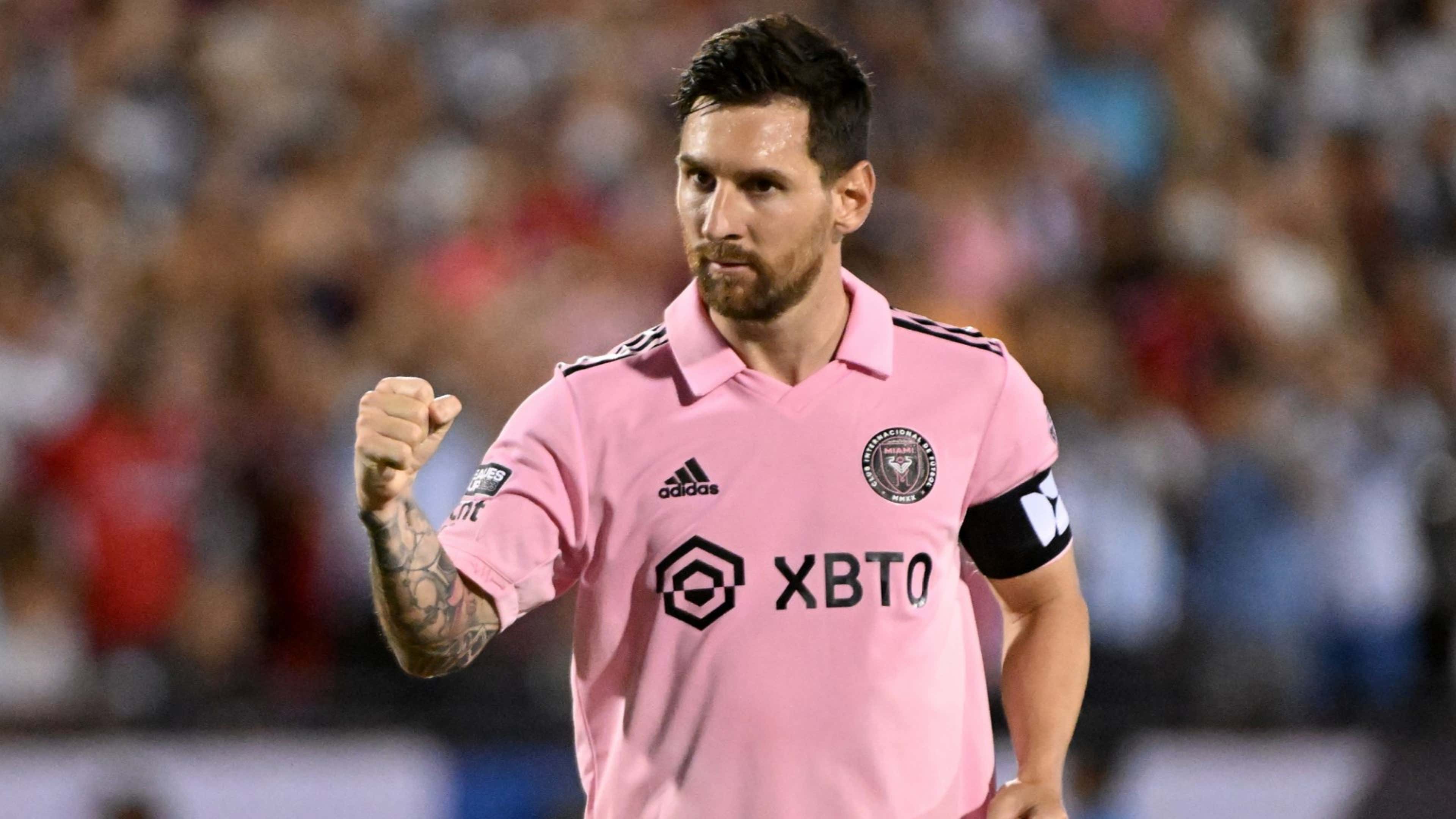 Lionel Messi selects Miami