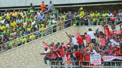 Simba SC vs Yanga SC fans.