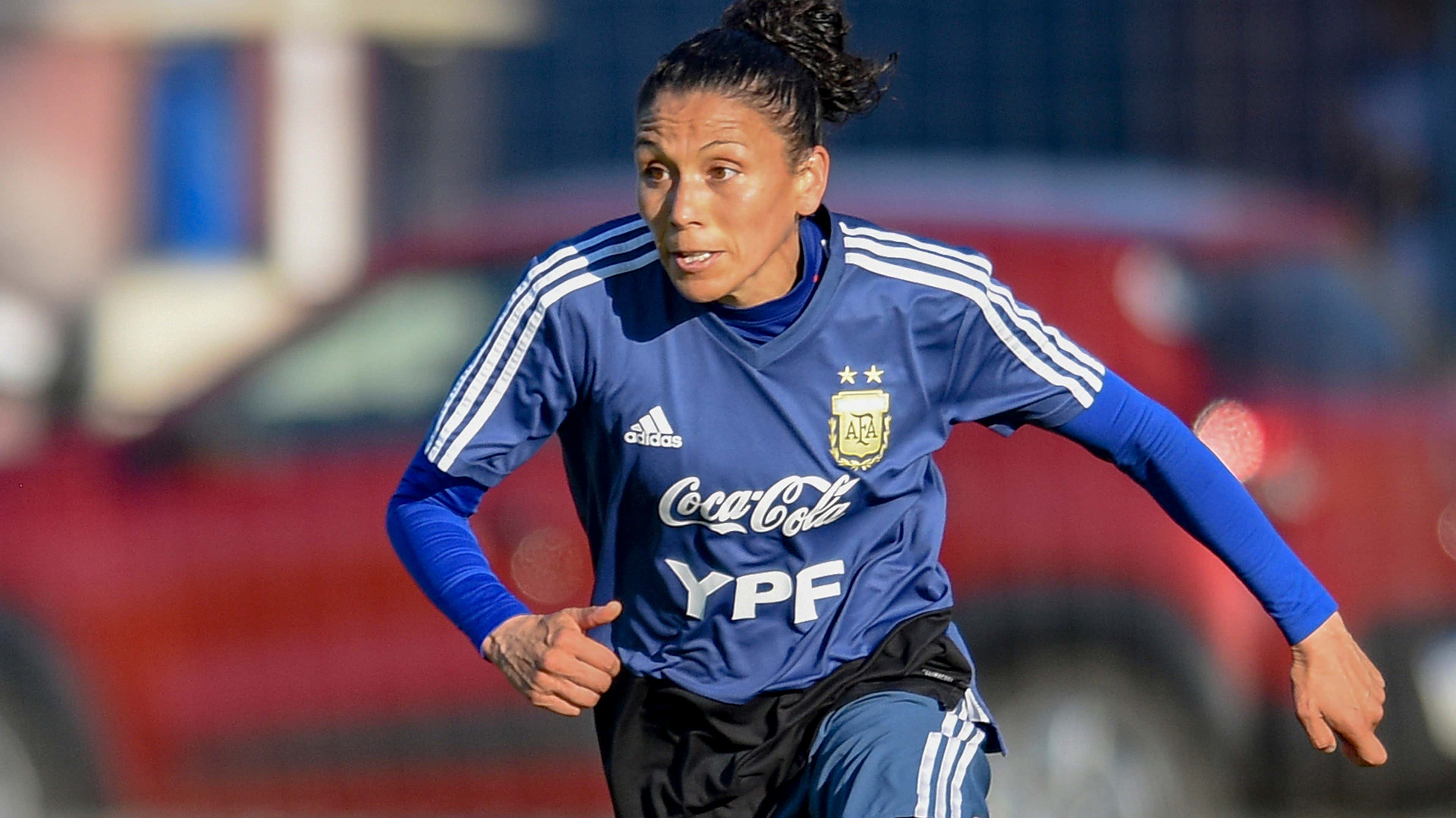 Mariela Coronel: testemunha da transformação argentina volta à Copa aos 38