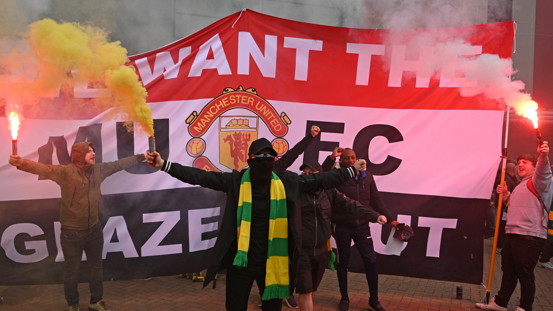 Manchester United Super League protest fans