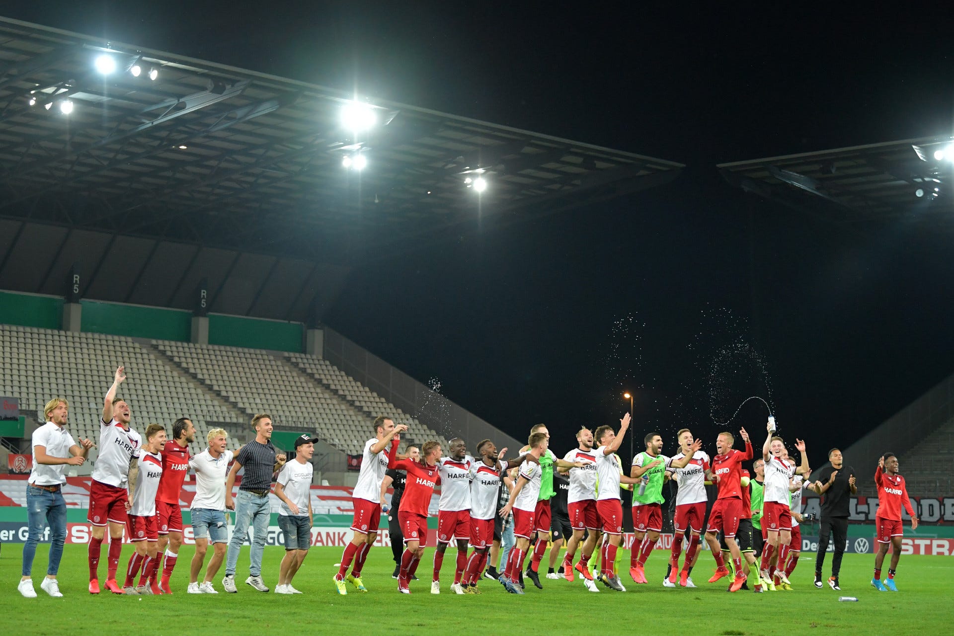 Rot-Weiss Essen gegen Bayer Leverkusen heute live im TV und LIVE-STREAM sehen So wird der DFB-Pokal live übertragen Goal Deutschland