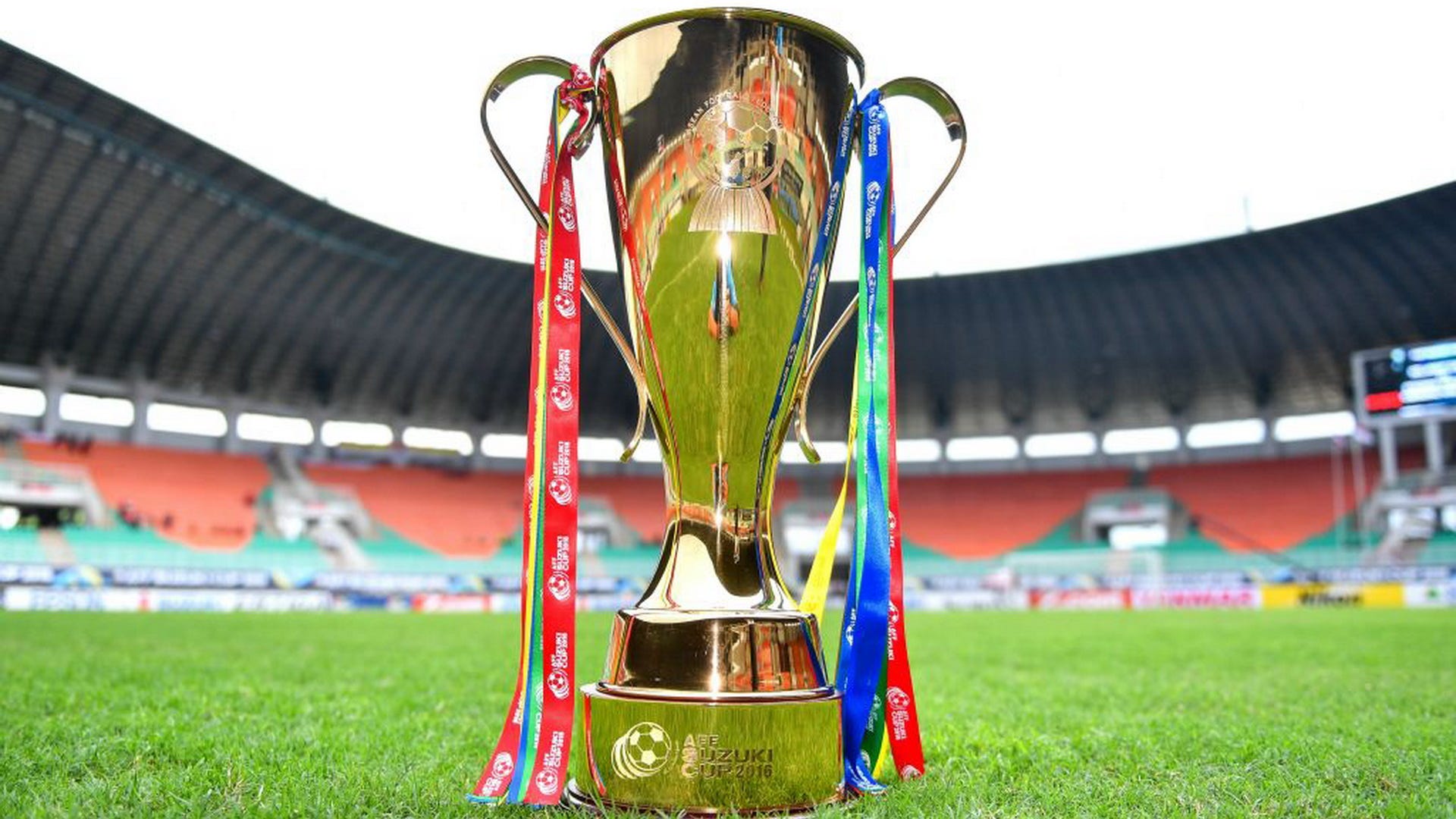AFF Suzuki Cup 2016 Trophy