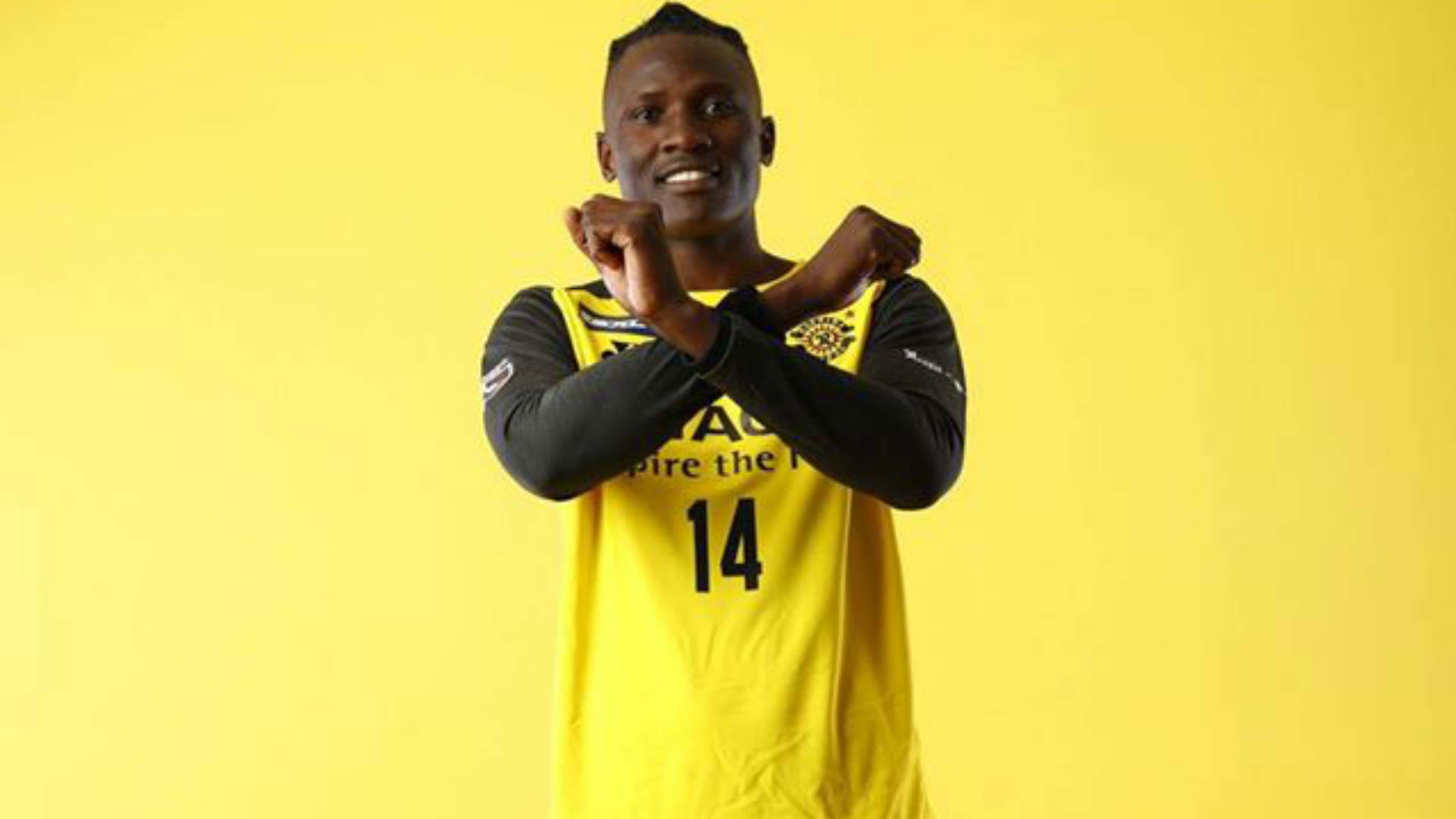 Michael Olunga striker Kashiwa Resyol.