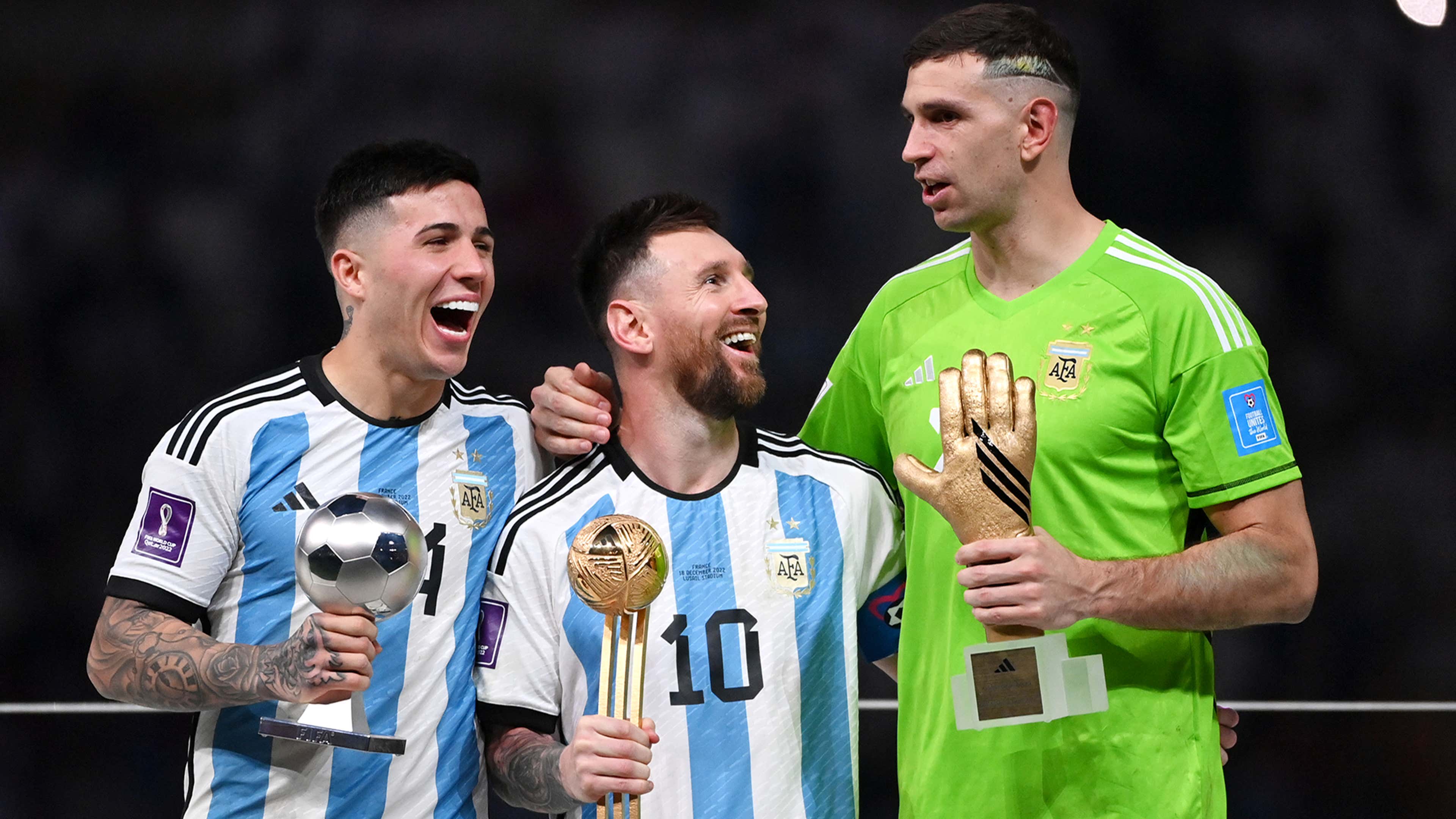 Lionel Messi Emi Martinez celebrate World Cup 2022