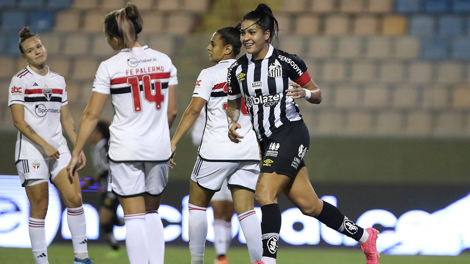 Santos 2 x 3 São Paulo  Campeonato Paulista Feminino: melhores