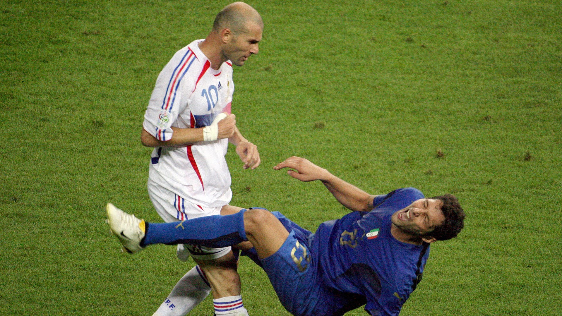 Zinedine Zidane Marco Materazzi 2006 Koobkii Adduunka